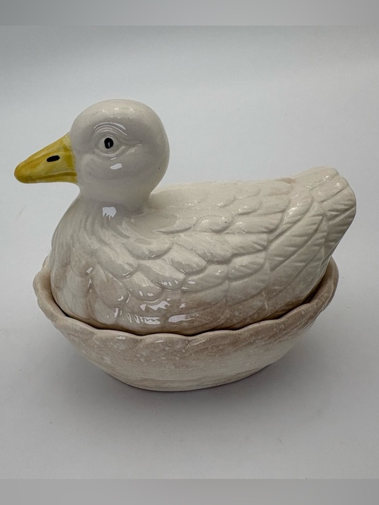 Other - Vintage Ceramic Duck-on-Nest Covered Dish - made in Japan